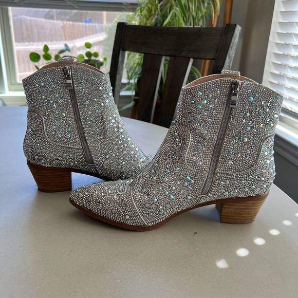 ❌ SOLD! ❌ AZALEA WANG Gig Crystal Western Boot - Picture 7 of 10
